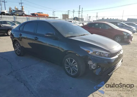 2024 Kia Forte Lx из США, поврежденный, VIN 3KPF24AD7RE810775